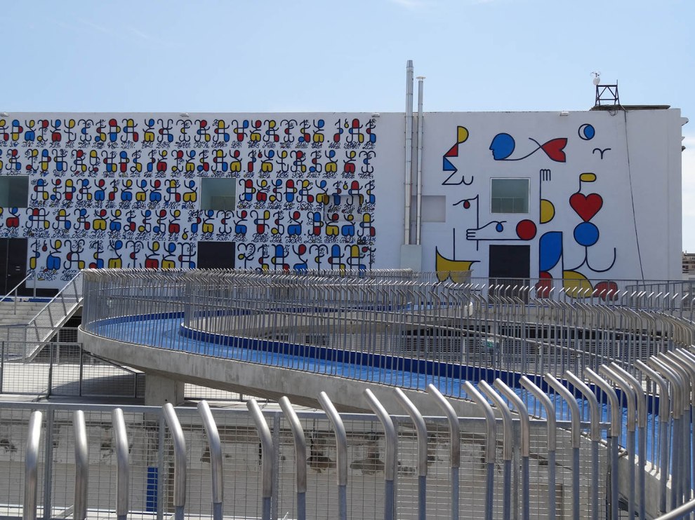 toit , passerelle, intervention murale "Remed - 2013 "  3 08 2014 © delirurbain