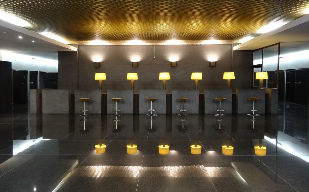 accueil de la salle des coffres , Jules Wabbes 1971© delirurbain 2014